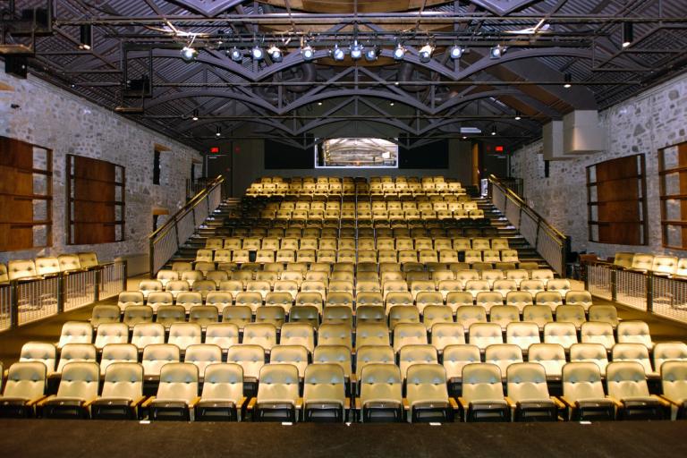 L'Entrepôt, maison de la culture